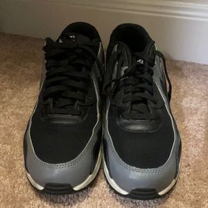 Women’s Nike air max- US size 11